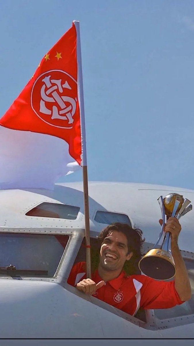 DoougFuny's tweet image. 17/12/2006 - o maior feito de um clube brasileiro na história do futebol.