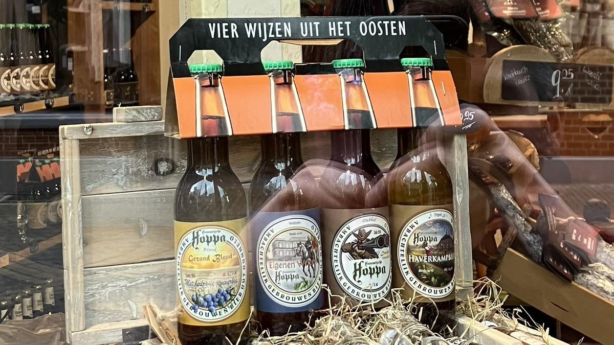 Brouwerij zoekt per ongeluk verkochte bierflesjes gevuld met water. 'Omdat we het zo vervelend vinden, willen we de ongelukkige koper compenseren' bit.ly/4j1cUuJ