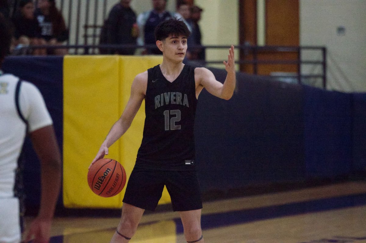 📸📸 from Tuesday's 32-5A district opener at Lopez High School. #RaiderNation