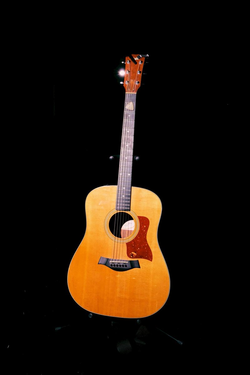 路上弾き語りライブします！

📍12/18 吉祥寺駅 サンロード商店街
🕰️ 19:00〜！(時間後ろにズレる可能性あり)

ツアーファイナルZepp shinjukuの手売りチケットも持っていきます！

路上ライブも年内最後かな、遊びきてね〜