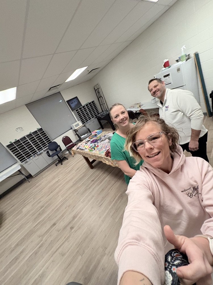 BP Middle School tweet media