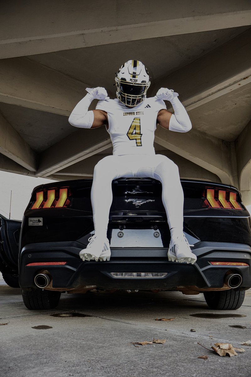 dgarf55's tweet image. Had a great visit @esuhornetsfb thanks for having me out! @CoachGHiggins @CoachHarelson @CoachBStone_