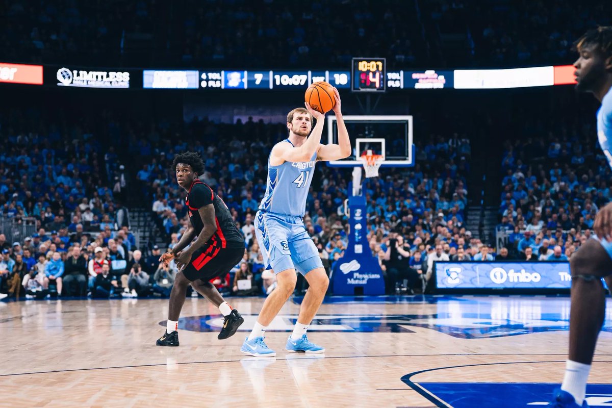 Coach McDermott tweet media