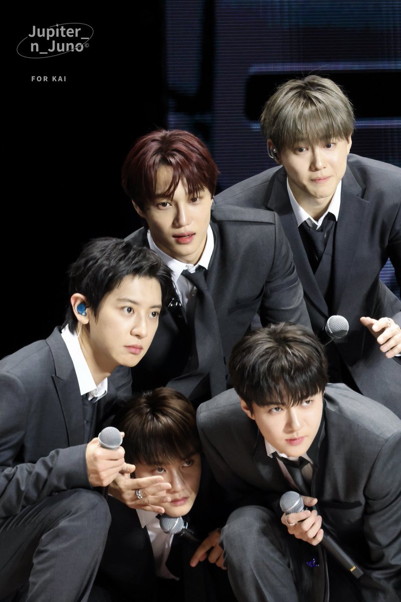 pompoko35's tweet image. มึง จะหล่อทุกคนเลยได้ไงวะ วงนี้