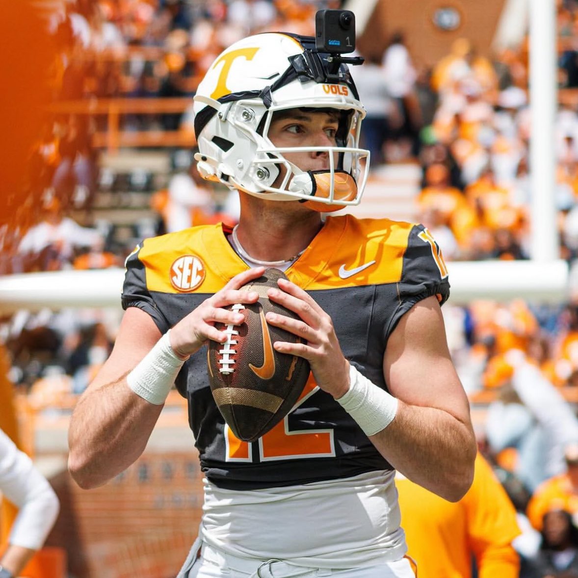 VolScoops's tweet photo. BREAKING: Tennessee quarterback Jake Merklinger plans to enter the Transfer Portal, per sources

Best of luck, Jake. 🍊 https://t.co/aAKdMviGeP