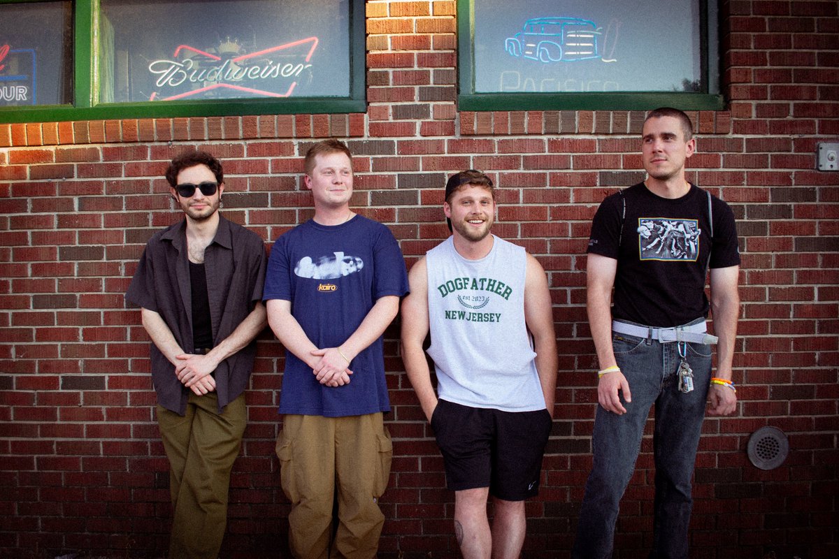 CAPILLARY share new single “Plainview” ft. Joey Chiaramonte of KOYO <a href="/koyolihc/">koyo</a> . The track reflects on time, memory, and growing away from people and places you still miss, ending on a note of gratitude and excitement for what’s next. Debut album In Remembrance lands Jan 2, 2026