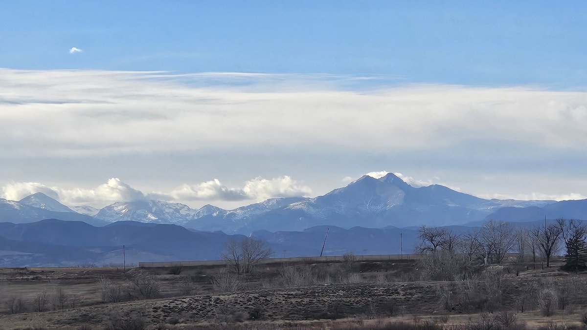 Good morning everyone from Colorado 🌞 
Have a great day 💪🏻