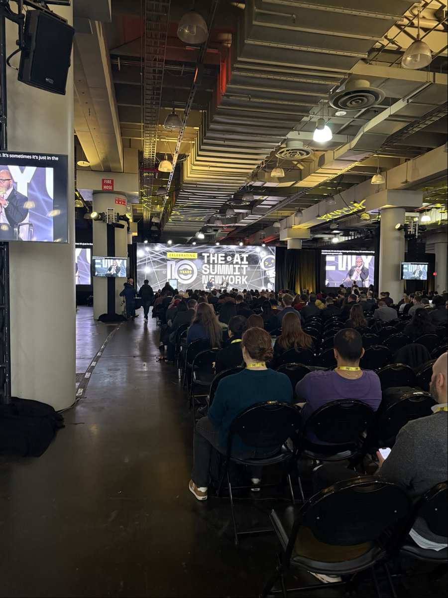 #Jalasoft offers specialized development services to help insurers transform their operations. 

By combining advanced technology with expert talent, Jalasoft empowers #insurance companies to innovate faster, reduce operational bottlenecks, and deliver better services.