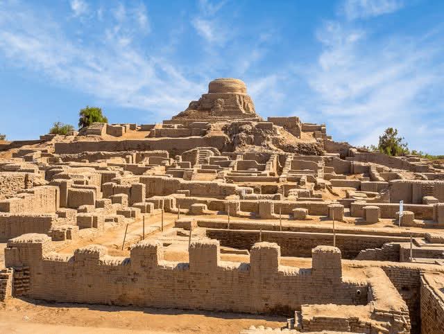 TeesriJungNews's tweet photo. why the #Indus #Valley #Civilization collapsed…’मैं यह धरती आर्यों को देता हूँ” #SpringNature #drthehistories @profapm @Dr_TheHistories
https://t.co/uEIR4AHgoG https://t.co/bIh80uALJ4