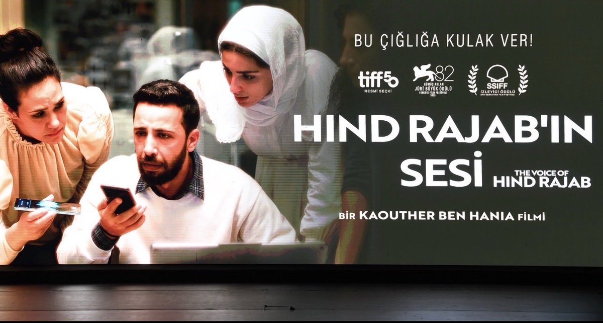 bulut_e's tweet photo. HİND RAJAB'IN SESİ

Gazze'de İsrail bombardımanında hayatını kaybeden 6 yaşındaki Hind Rajab'ın dramı sinemaya uyarlanan ve gerçek telefon kayıtlarının kullanıldığı "Hind Rajab'ın sesi" filmi galasında izledim. https://t.co/X3qEHZJswg