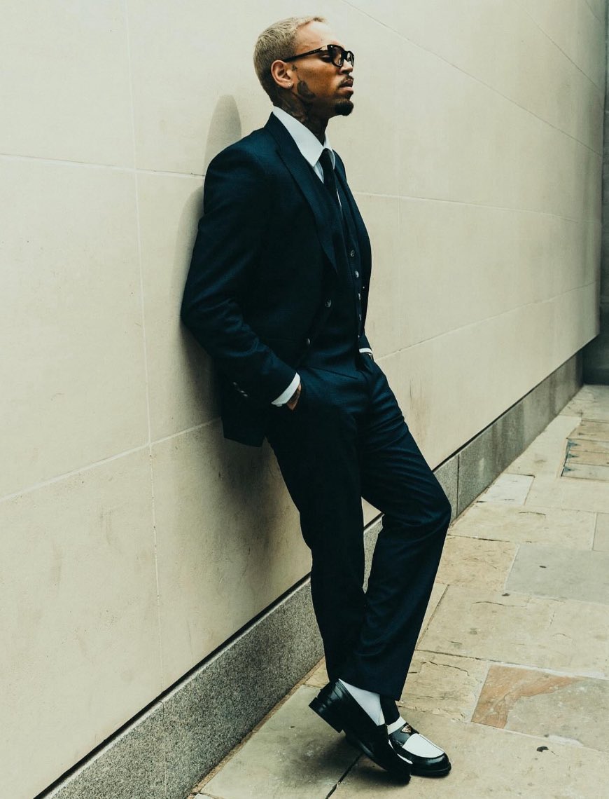 breezysmuse's tweet photo. Y’all my man is missing! Please help me find him. He’s tall, about 6’2, lightskinned with brown eyes, freckles, and dimples. Here’s some pictures of him for reference. Please let me know if y’all find him. https://t.co/SOoBIJJwVe