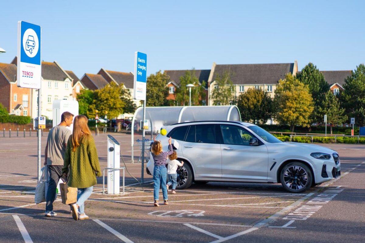 Pod to offer payments through Zapmap on public EV chargers
businessvans.co.uk/electric-vans/…