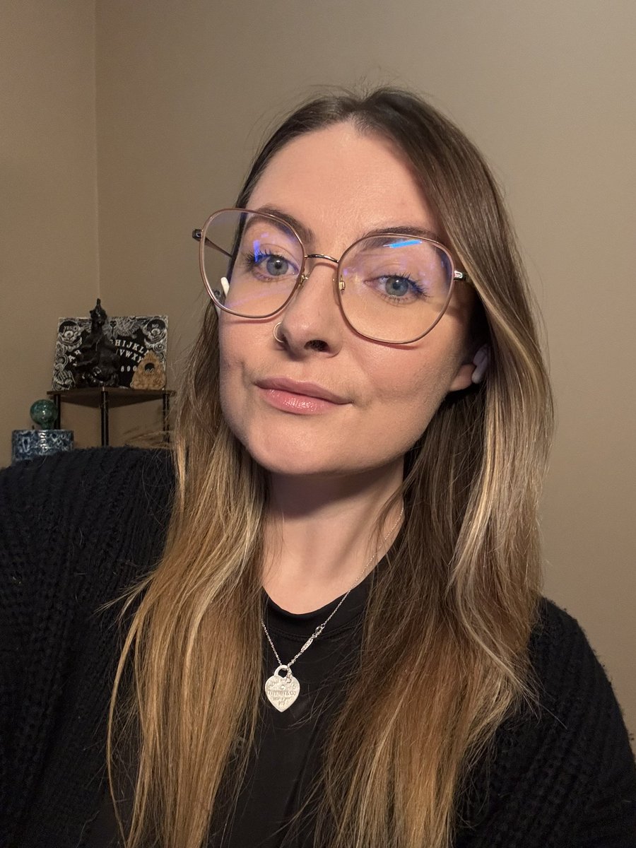 L i t a ✧・ﾟ tweet media