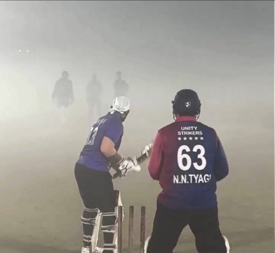 Aaja bhhid le.......😂😂😂 Today Match 

#INDvsSA #DelhiAirPollution #Lucknow