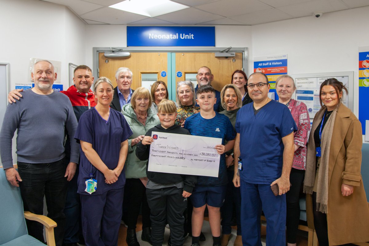 WWLNHS's tweet photo. 10 years. Over £100,000. Countless tiny lives helped.
Huge thanks to Graham &amp; Rebecca Hurst and the In Memory of Baby G group for a decade of incredible support for our Neonatal Unit at RAEI. Your generosity makes a real difference.
Read more: https://t.co/Ty4yFPFZkf https://t.co/pu4ULF8eO5