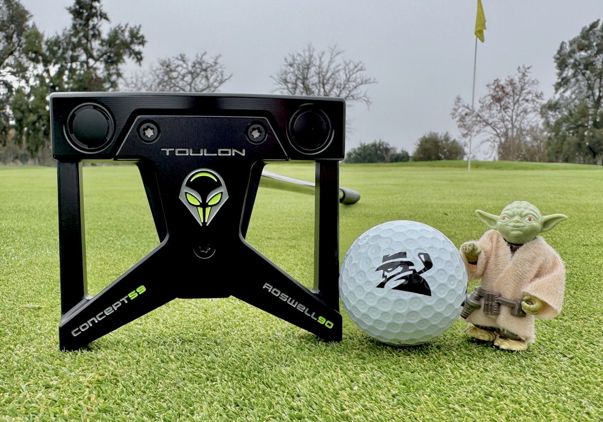 Designed an odd putter <a href="/toulongolf/">Toulon Golf</a> has.

Learn more about it at <a href="/MyGolfSpy/">MYGOLFSPY</a> you should.

mygolfspy.com/news-opinion/t…