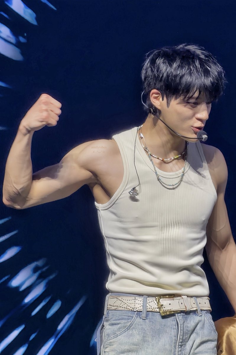 Awas aje qlo ada yg brani mcem2 ama bini gue <a href="/yewornch/">Ayin 🐰</a>