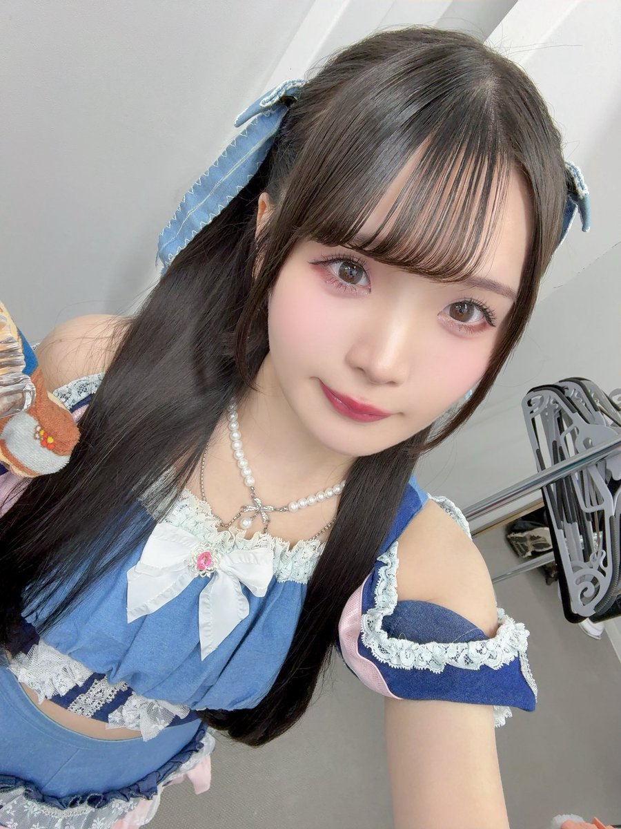 ふわめーる 昨日は日記✏️ 今日は自撮り攻撃((꜆꜄•ω•)꜆꜄꜆ 送っ