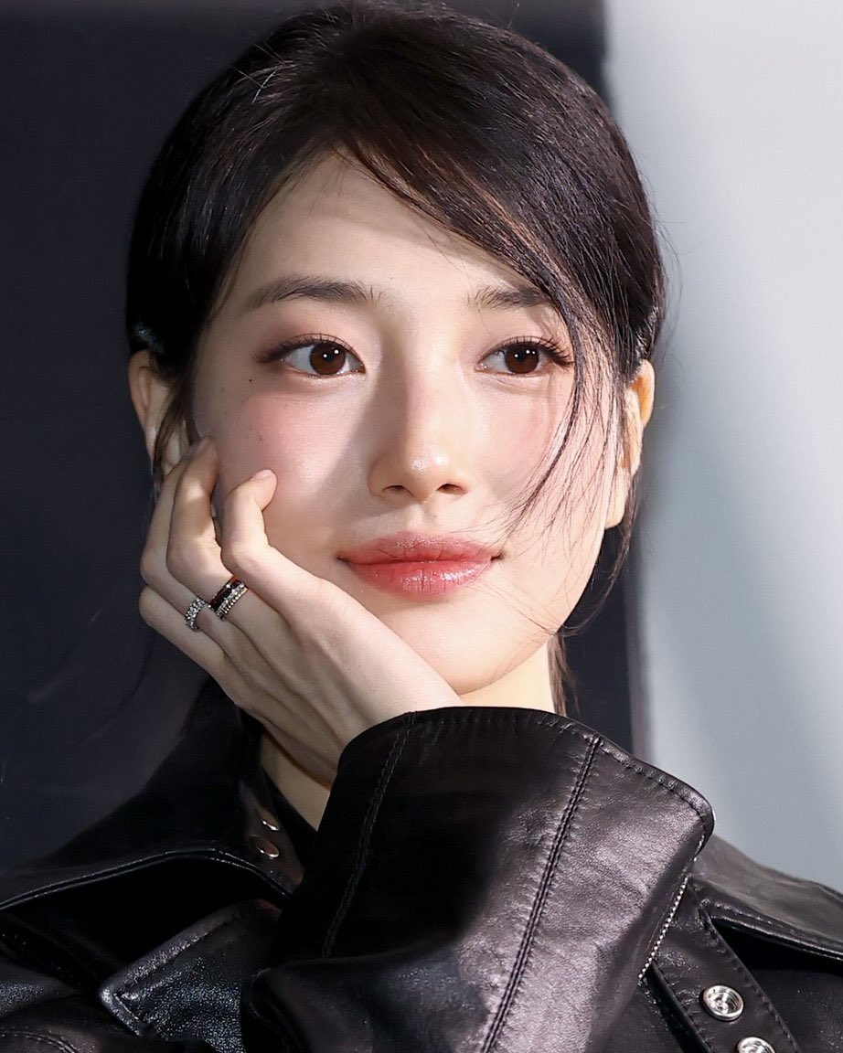 [잡담] 수지 피부 진짜 장난없다 | 인스티즈