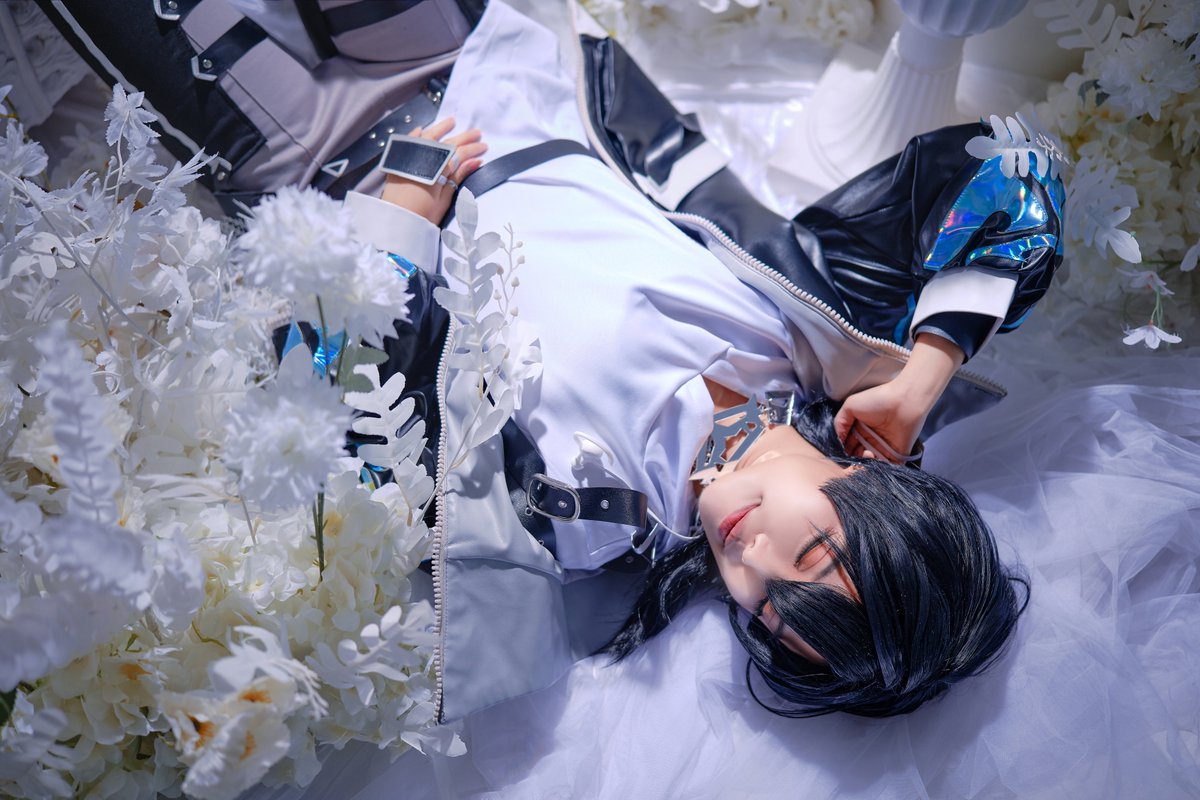 いつもあなたが笑顔であるように願いながら
Happy Unnämed 3rd Anniversary💙

#dear_u_san 
#ur_ärt 
#Unnämed_3rd_Anniversary