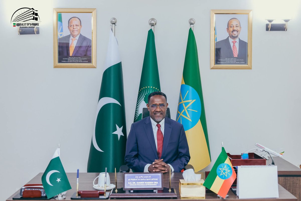 Yimer_D's tweet photo. 🇪🇹 A man’s new chapter begins! 
Ambassador  @ObaOumer takes on his new duty as Ethiopia’s Extraordinary and Plenipotentiary Ambassador to Pakistan. 🇪🇹🤝🇵🇰

I wish him great success in strengthening bilateral relations and fostering mutual cooperation!🇪🇹 https://t.co/rwV2kXK4dG