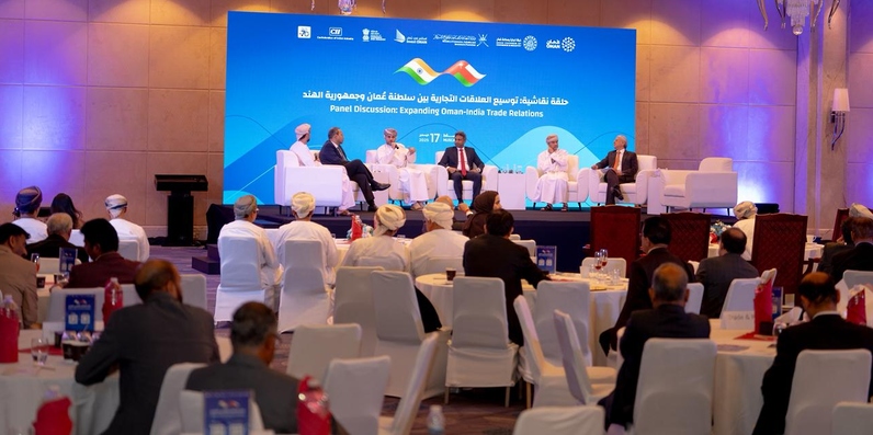 حوار الأعمال العُماني ـ الهندي يؤكد على تعزيز الشراكة الاقتصادية وفتح آفاق جديدة للتعاون، مستعرضًا فرص الاستثمار في قطاعات حيوية تواكب رؤية عُمان 2040 وأولويات النمو الاقتصادي في #الهند 