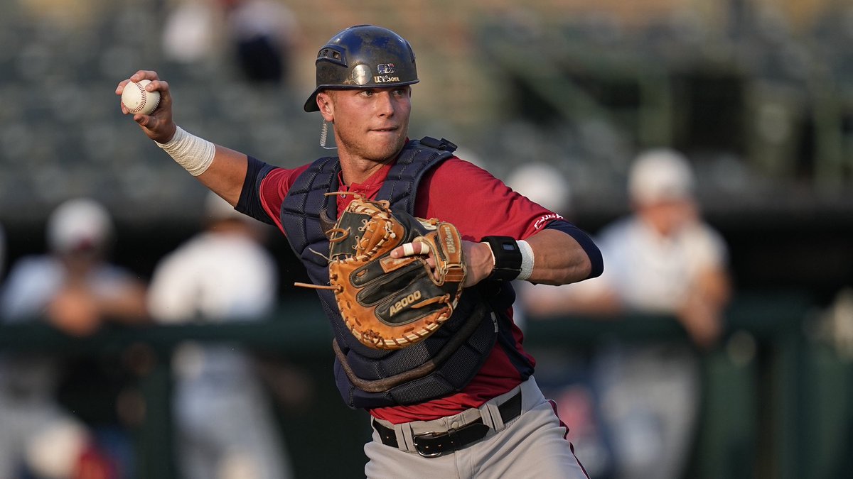 FAUCoachMac's tweet image. Congratulations to Javier and Caleb on graduating yesterday. They finished their degrees while out playing professional baseball. Very proud of you guys.#OTF