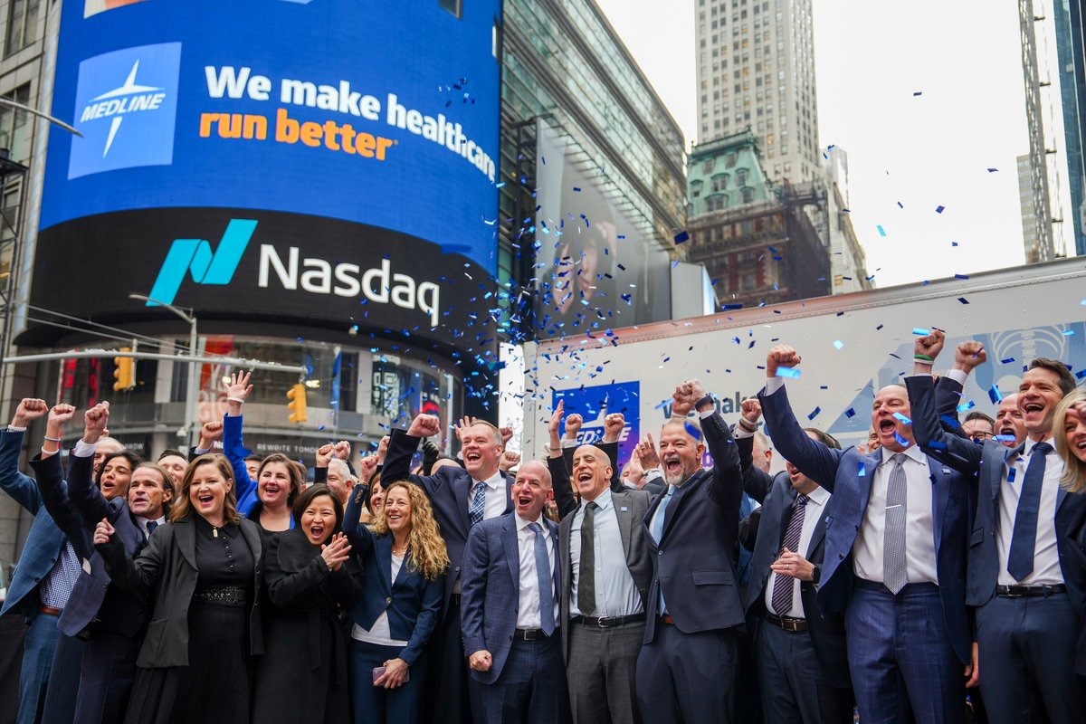 NasdaqExchange's tweet image. 💡 Making healthcare run better.
🔔 @Medline is the largest provider of medical-surgical products and supply chain solutions, serving all
points of care.
🥳 Today, $MDLN is officially #NasdaqListed!