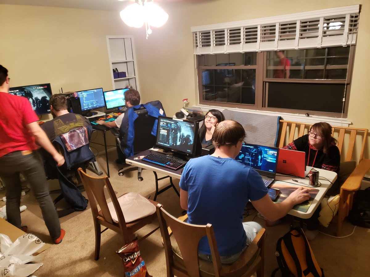 VideoGameHstry's tweet image. The peak of video games