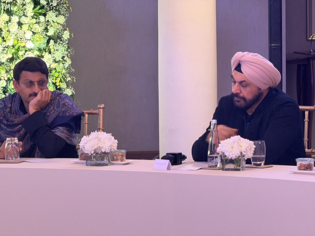 Manoj Tiwari tweet media