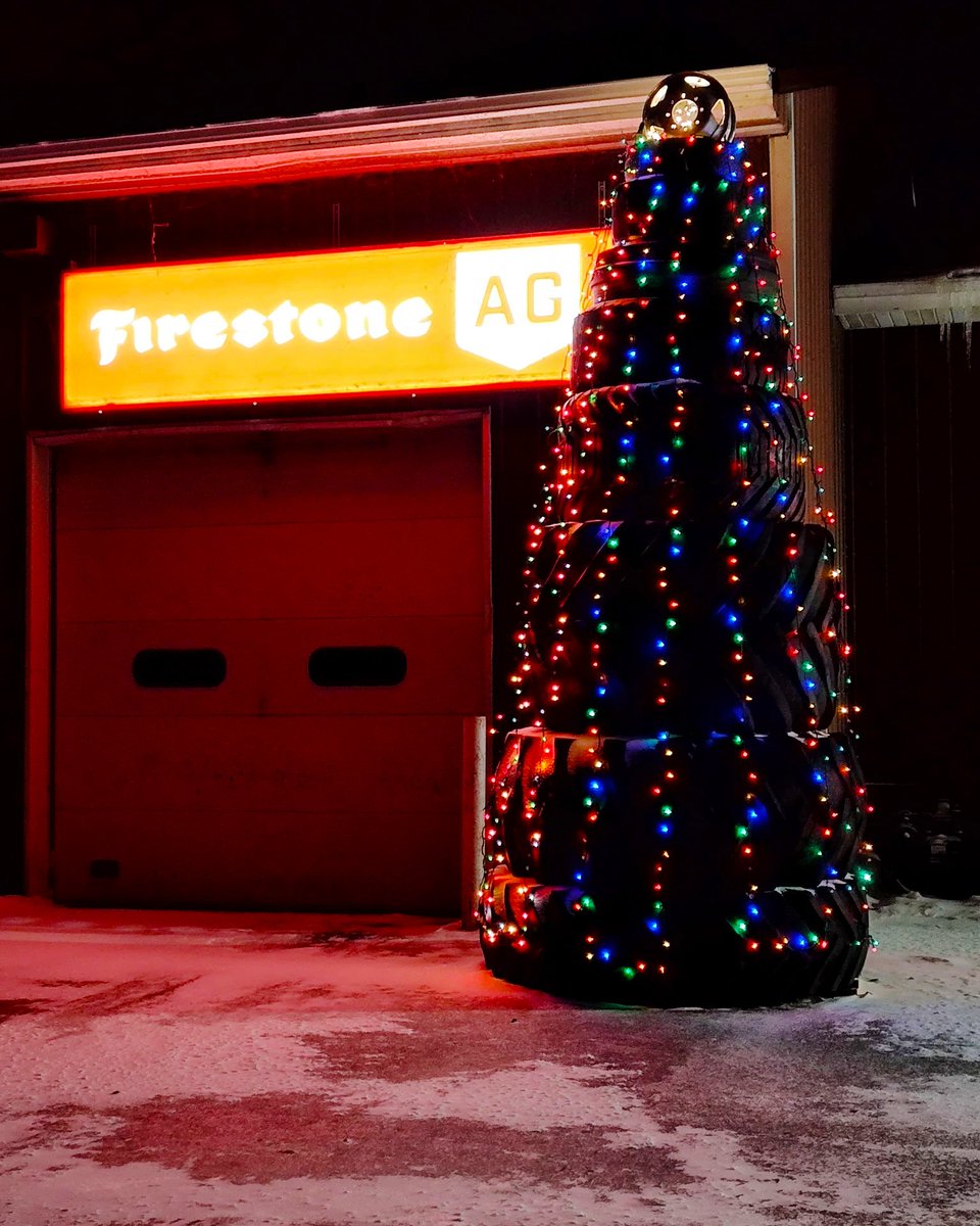 OKTireStoreND's tweet photo. Ag tire tree > Regular tree. 🚜 Morristown is ready for the holidays. 🎄 #OKmorristownMN https://t.co/VcjJk0h1es