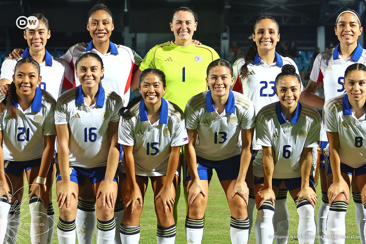 dw_sports's tweet image. THEY'VE DONE IT!!! 🇵🇭🔥

The Philippines national women's football team beat Vietnam on penalties to make history at the #SEAGames2025 ⚽️

The country's FIRST EVER MEDAL in FOOTBALL! 🥇

Take a bow, girls 🥳