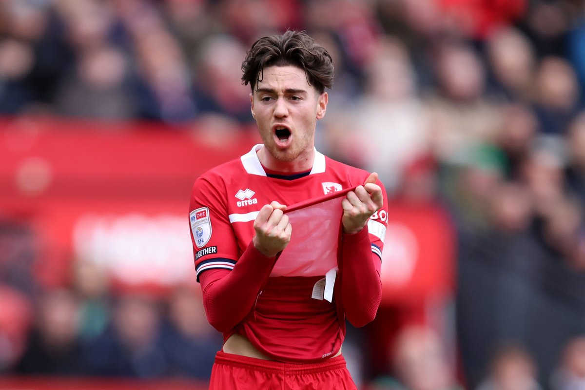 FootballBlog's tweet photo. Everton Lining Up January Move For EFL Championship Star Amid Garner Exit Rumours https://t.co/Xj4veuwLJU https://t.co/SAAN2X4xLm