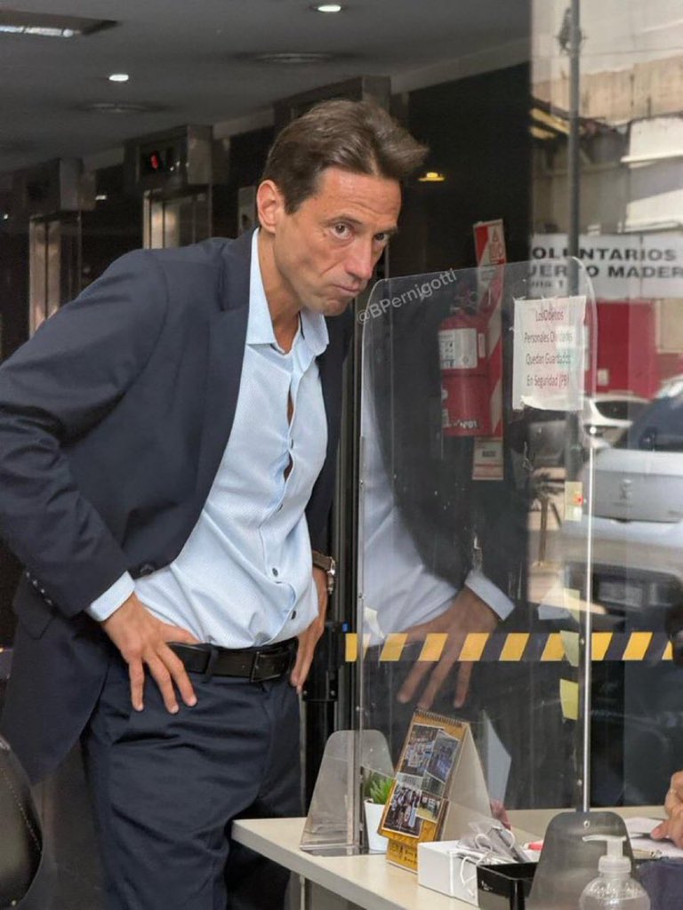 🚨🔵🔴 Confirma <a href="/christianmera3/">Rasputin - king of Mileizuela</a> en <a href="/lacicloneta/">La Cicloneta</a> que Marcelo Moretti fue notificado por administración fraudulenta y le PROHIBIERON salir del país.