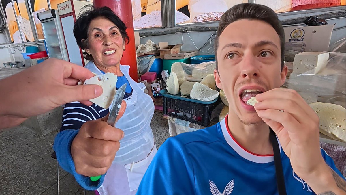 NOUVELLE VIDÉO !

Ils m’ont TOUT OFFERT dans ce marché en Arménie ! 🇦🇲

youtu.be/kZOu1-_7h7w?si…