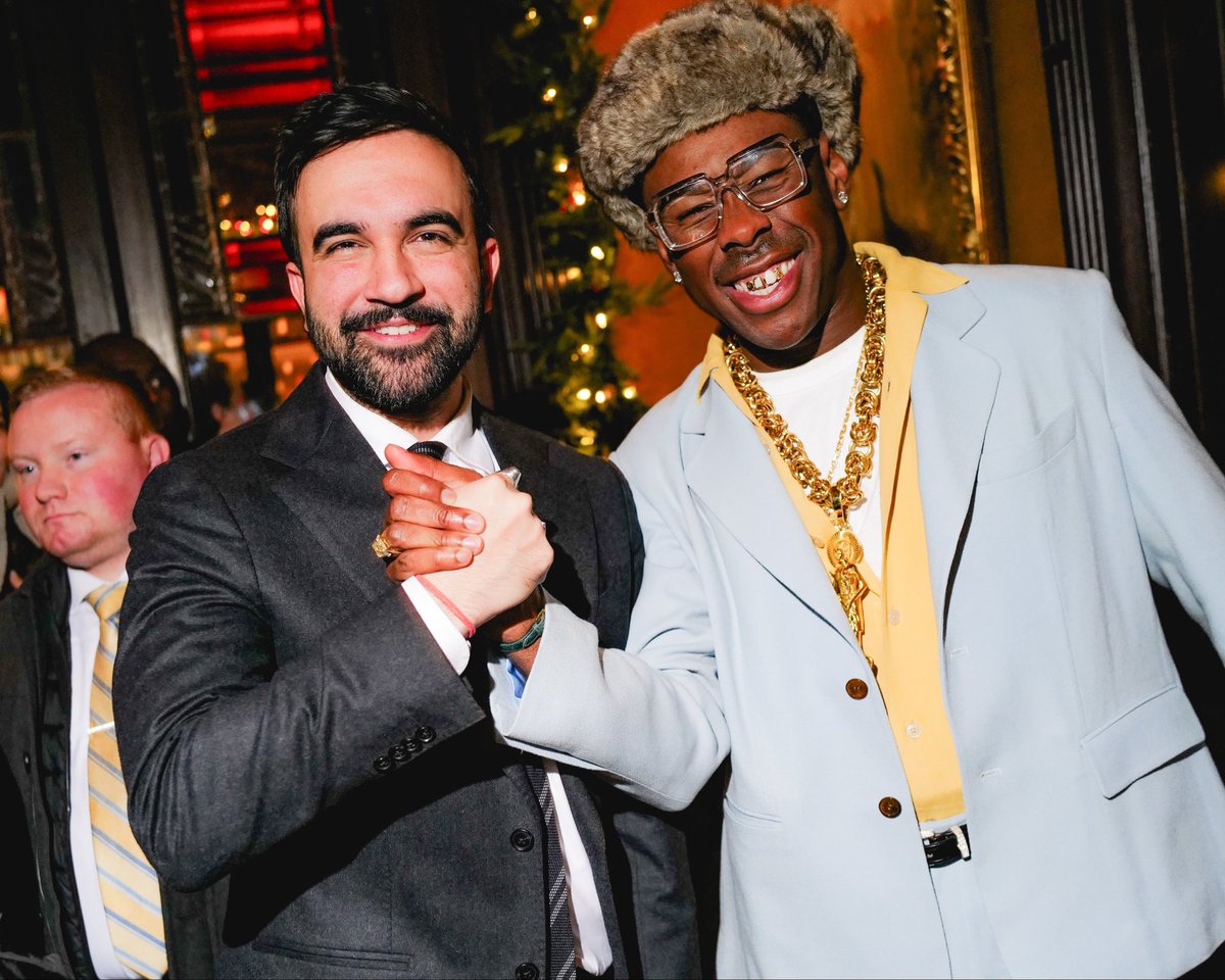 OneTakeNews's tweet image. Zohran Mamdani and Tyler, The Creator at the #MartySupreme afterparty.