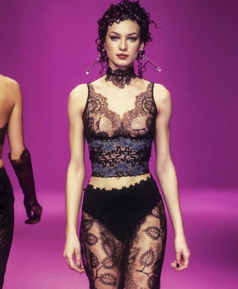 ChrryMartinis's tweet image. Lolita Lempicka fall/winter 1997