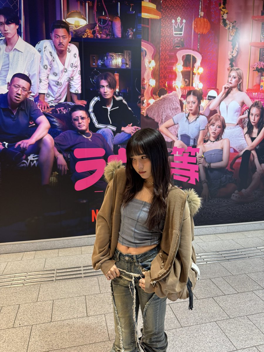 セリン Selin tweet media