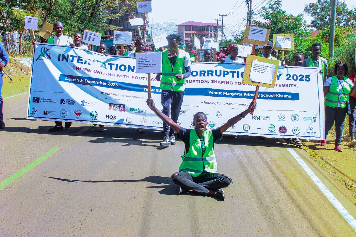 Youth taking the lead.  A bold procession of young people calling to #EndCorruption during UN International Anti-Corruption Day.