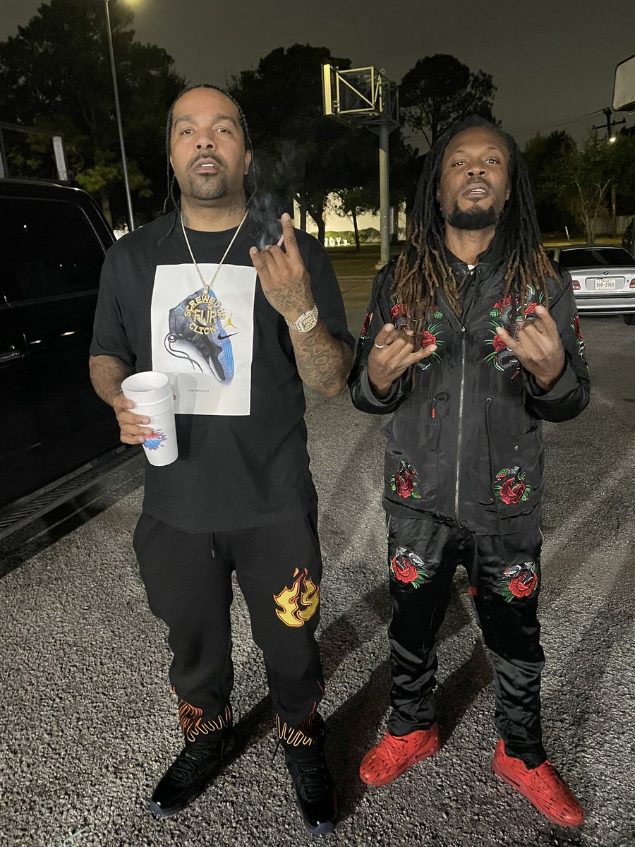 digga_famous's tweet photo. Game recognize game. Chopped it up with @LilFlip713 last nightโclub vibes turned legendary ๐โฃ๏ธ #FlipGate #Houston https://t.co/TE9kA5B2vO