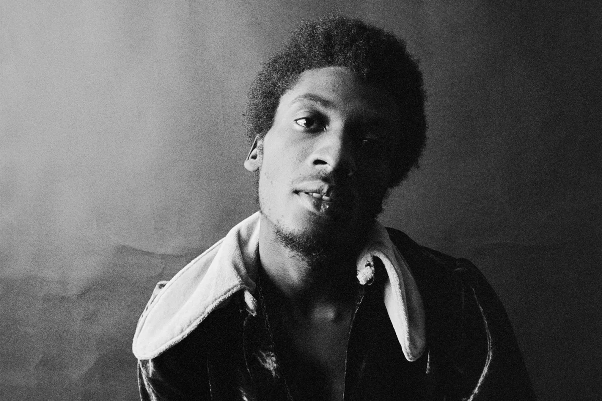 RollingStone's tweet photo. The late Jimmy Cliff, who’s being honored today with a state memorial in Kingston, was a patriarch of Jamaican music.

He was also a great dad to his 19 children, as his daughter Odessa Chambers tells us in a new interview https://t.co/O1l5tzlpVf https://t.co/Bf0GCgEBiS