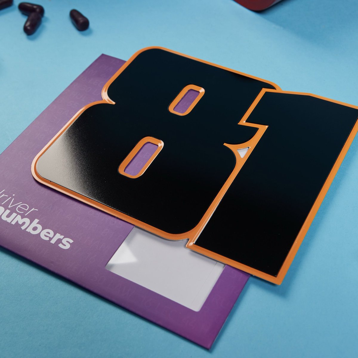 It wasn’t to be for Oscar Piastri this season, but we’re sure the Aussie will come back stronger next year! 🇦🇺 

This ‘81’ metal number was included in last month’s box! 📦 

#DriveCrate