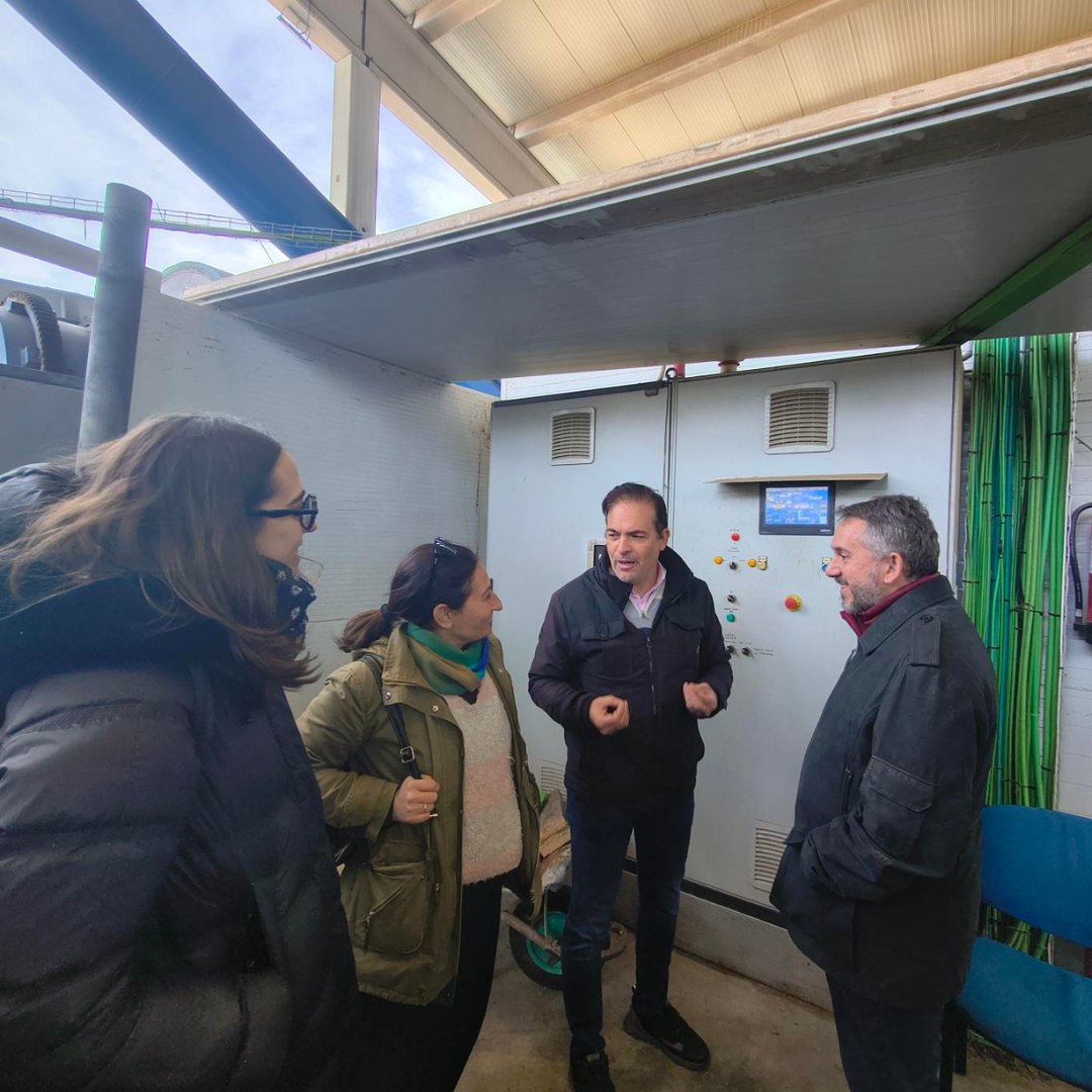 AIJU_Tecnologi's tweet photo. El proyecto #CircSyst desarrolla soluciones circulares para sectores como el agua, biorresiduos o envases. Estamos probando en demostradores reales como el Demostrador 6, centrado en transformar residuos de bagazo cervecero en materiales para las industrias del #plástico y #salud https://t.co/1DeYEzBl7x