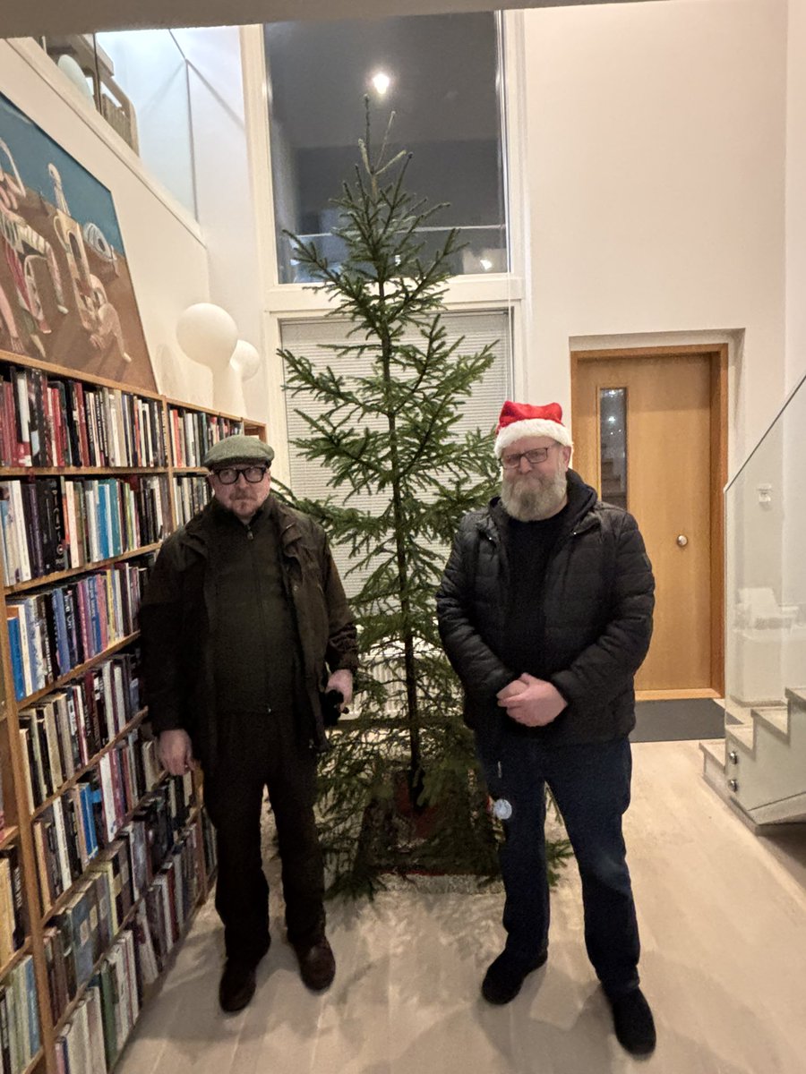 Mika Rossi tweet media