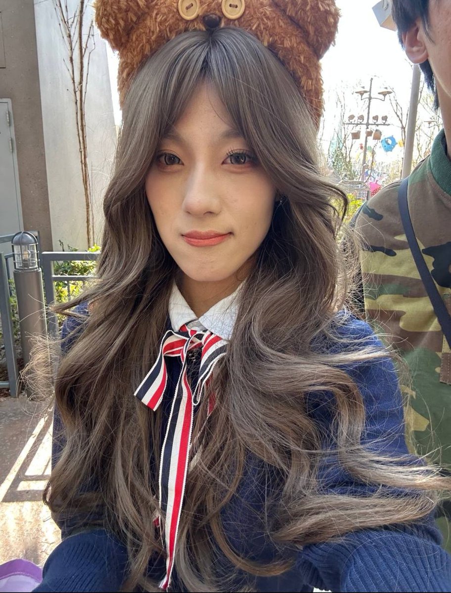 福利姬喜欢侧入分享的黄推图片2 - 网红私拍内容