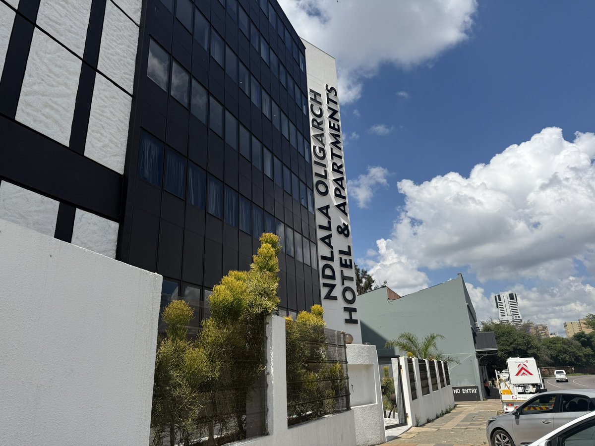 Dr Nasiphi Moya tweet media