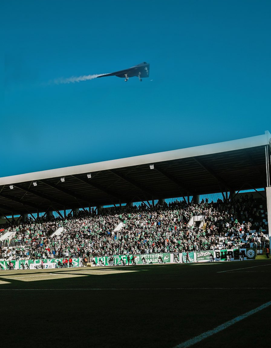 Terörle anılanlardan değil, vatanı savunanlardanız!