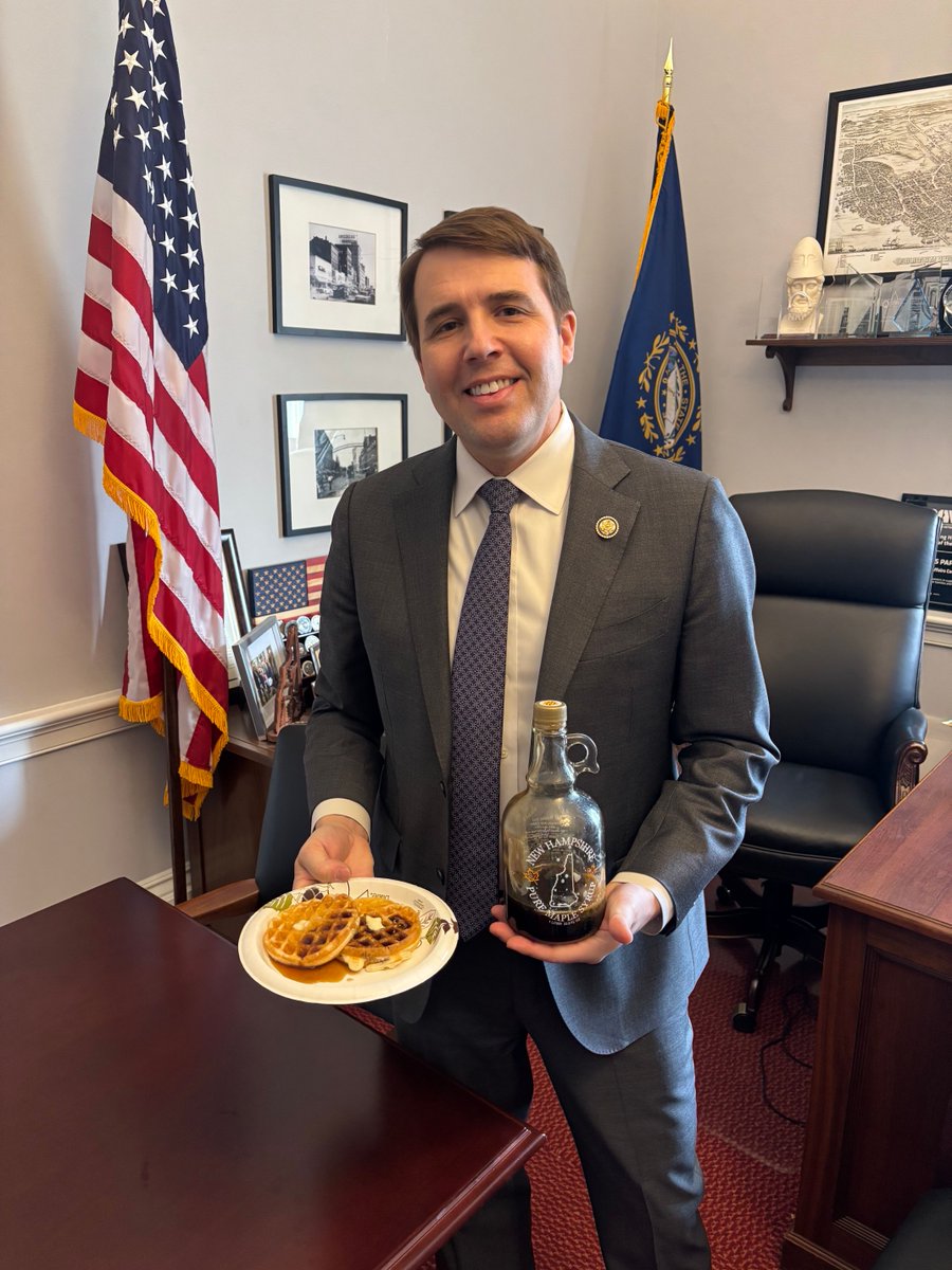 RepChrisPappas's tweet image. It’s National Maple Syrup Day! I’m kicking off the day with some waffles and New Hampshire maple syrup – which we all know is the best.

Join me in celebrating our hardworking maple producers by supporting them and enjoying some local maple products!