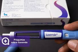ChocogatoRacing's tweet photo. Un artículo reciente del New England Journal of Medicine (Gondi, Kesselheim & Rome, 2025) plantea una reflexión importante: la entrada de liraglutida genérica al mercado podría reducir significativamente el costo de los tratamientos con agonistas GLP-1... pero solo si pacientes, clínicos y aseguradoras deciden aprovechar esta oportunidad.

En agosto de 2025, la FDA aprobó el primer genérico de Saxenda® (liraglutida 3 mg para obesidad), comercializado por Teva a aproximadamente 30% menos que el producto de marca.
Previamente ya existían genéricos de Victoza® (liraglutida 1.8 mg para diabetes tipo 2) desde 2024.

Mientras el mercado de GLP-1 crece exponencialmente, liraglutida genérica podría pasar desapercibida porque:

La atención mediática se centra en semaglutida y tirzepatida (administración semanal)
Existe la percepción de que "más nuevo = mejor"
La pérdida de peso promedio con liraglutida (~6%) es menor que con alternativas semanales

Sin embargo, liraglutida ofrece:
✓ Evidencia cardiovascular robusta (estudio LEADER: reducción de eventos CV mayores)
✓ Homología del 97% con GLP-1 nativo
✓ Ahora, una opción más accesible económicamente
✓ Utilidad para pacientes que requieren pérdidas de peso modestas o "microdosificación

No todos los pacientes necesitan la máxima pérdida de peso posible. 

La liraglutida genérica representa una herramienta válida que podría mejorar el acceso a tratamientos para obesidad y diabetes, particularmente en sistemas de salud con recursos limitados.

¿Estamos aprovechando todas las herramientas terapéuticas disponibles, o nos dejamos llevar por la "novedad farmacéutica"?

📚 Referencia: Gondi S, Kesselheim AS, Rome BN. Generic Liraglutide — Overlooked but Not Forgotten. N Engl J Med. 2025. DOI: 10.1056/NEJMp2515668