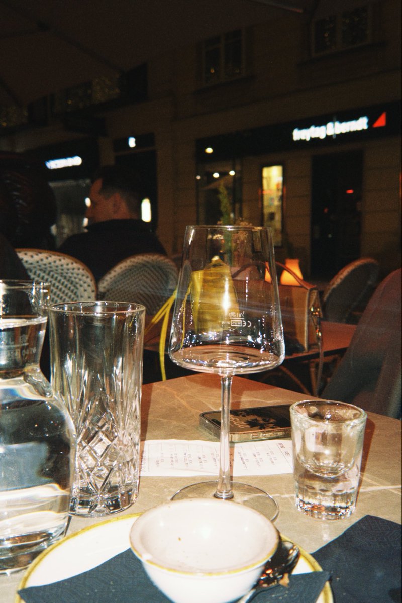 instblt's tweet image. vienna and christmas magic 🪄